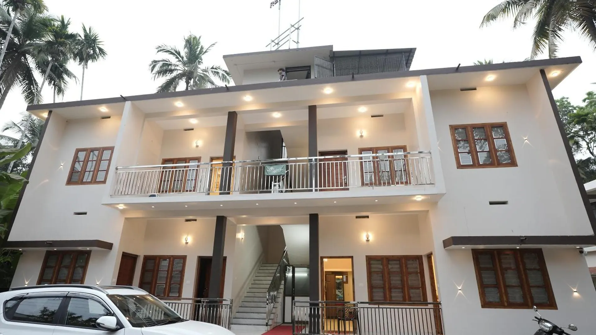 Amal Residency- Airport Hotel Kannur Kottayam-Malabar 2*,  India