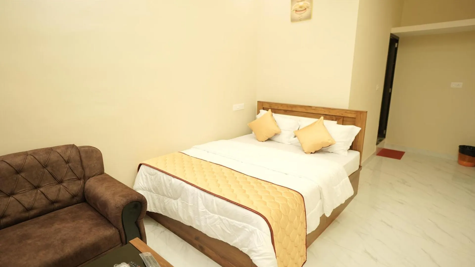 Amal Residency- Airport Hotel Kannur Kottayam-Malabar